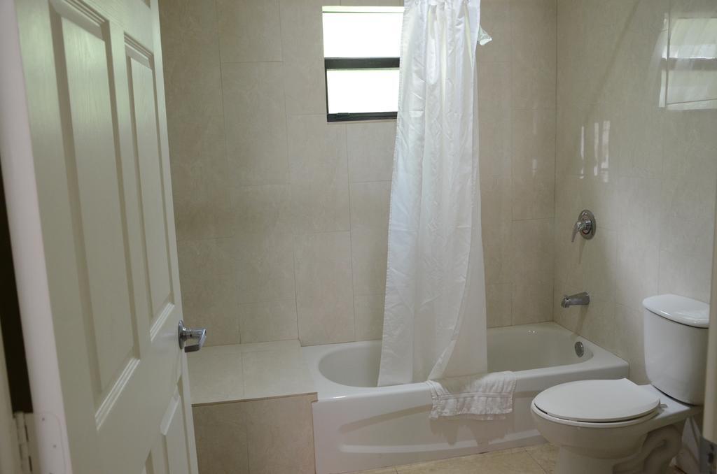 Carl'S El Padre Motel Miami Ngoại thất bức ảnh